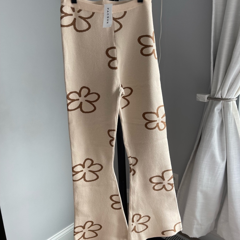 pacsun flower print pants
